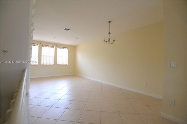 690 Amador Ln 2, West Palm Beach, FL 33401