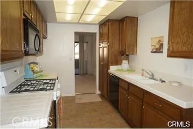 610 Black Walnut, La Habra, CA 90631