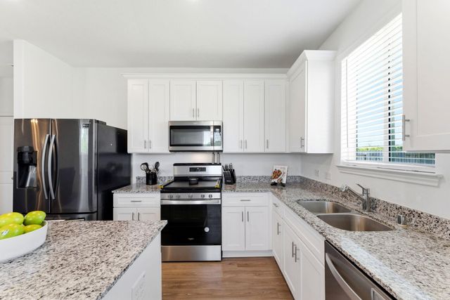 26535 Decker Farms Lane, Magnolia, TX 77355