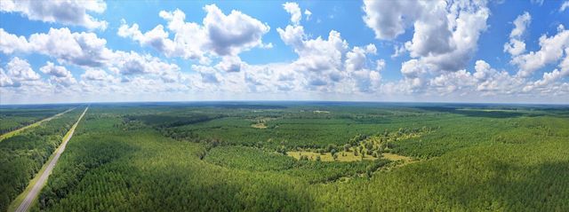 20563 Ghost Road, Kountze, TX 77585