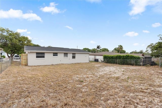 9915 RICHWOOD LANE, Port Richey, FL 34668