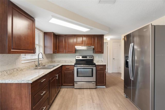 9915 RICHWOOD LANE, Port Richey, FL 34668