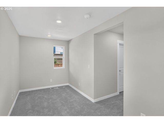 3635 Sw 37TH St, Gresham, OR 97080
