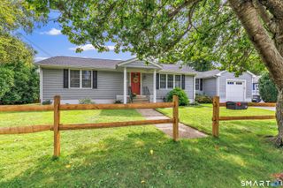 45 Dahl Avenue, Stratford, CT 06614