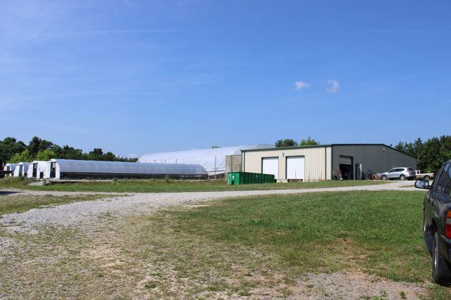 636 Myers Cove Rd, Mc Minnville, TN 37110