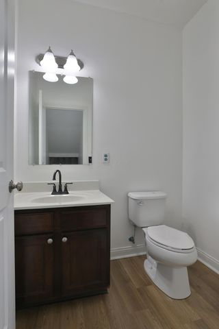 319 Kastlekove Drive, Lewis Center, OH 43035