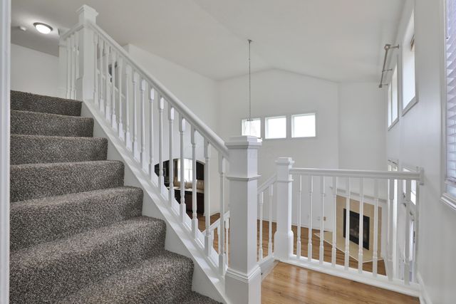 319 Kastlekove Drive, Lewis Center, OH 43035
