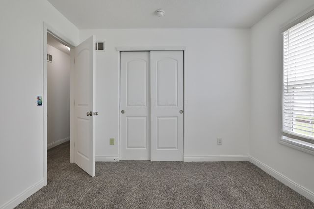 319 Kastlekove Drive, Lewis Center, OH 43035