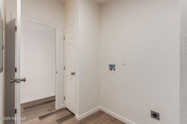 12712 S Red Horizon Trail, Vail, AZ 85641