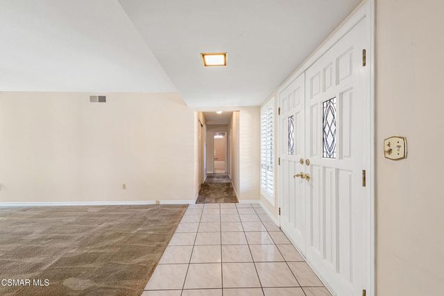 2830 Dalhart Avenue, Simi Valley, CA 93063