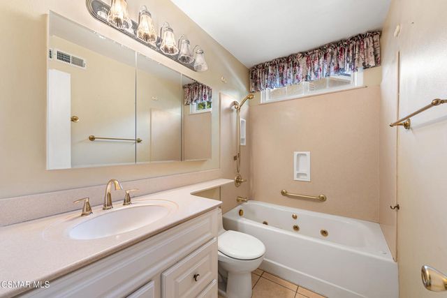 2830 Dalhart Avenue, Simi Valley, CA 93063