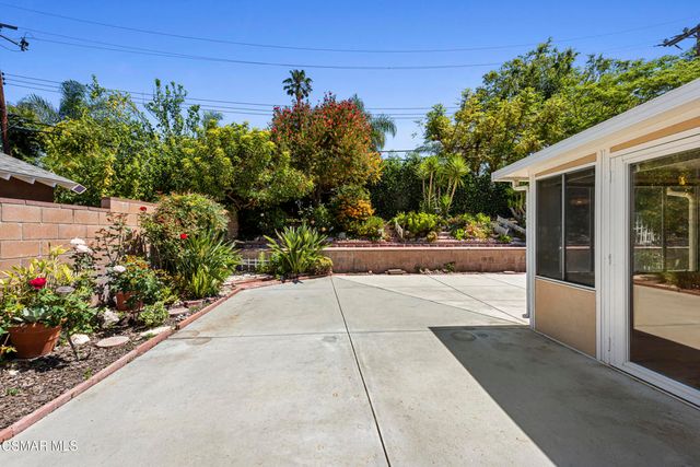 2830 Dalhart Avenue, Simi Valley, CA 93063