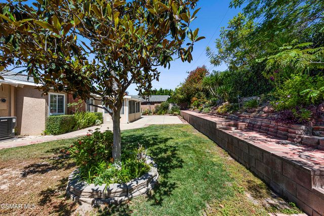 2830 Dalhart Avenue, Simi Valley, CA 93063