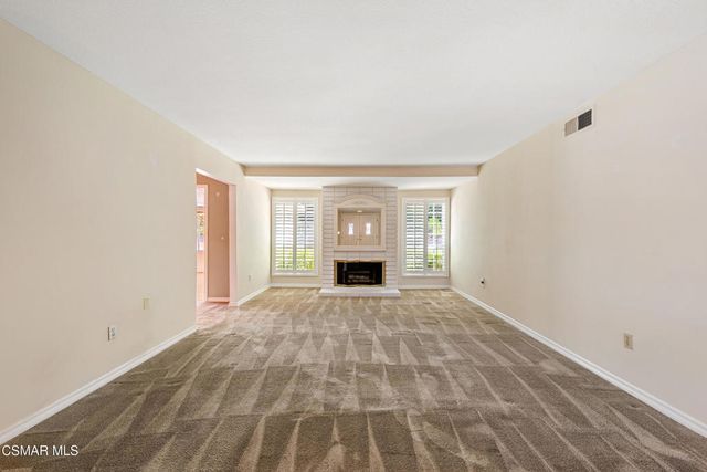 2830 Dalhart Avenue, Simi Valley, CA 93063