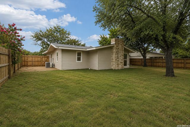 535 BRIGHTWOOD PL, San Antonio, TX 78209
