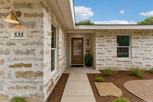 535 BRIGHTWOOD PL, San Antonio, TX 78209