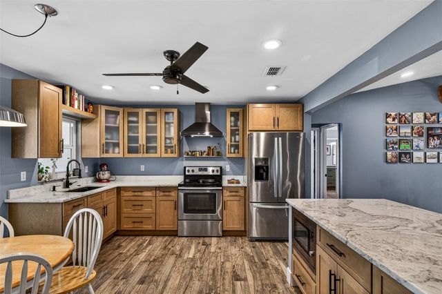2225 VISTA PALM DRIVE, Edgewater, FL 32141