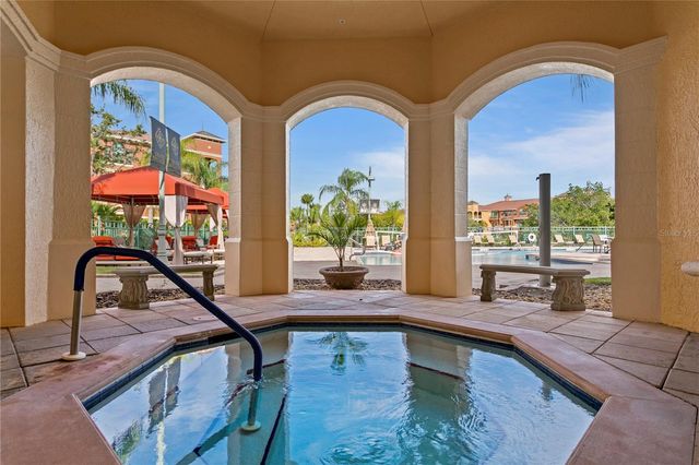 2741 VIA CIPRIANI 914A, Clearwater, FL 33764