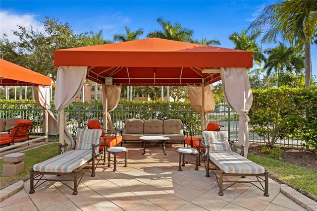 2741 VIA CIPRIANI 914A, Clearwater, FL 33764