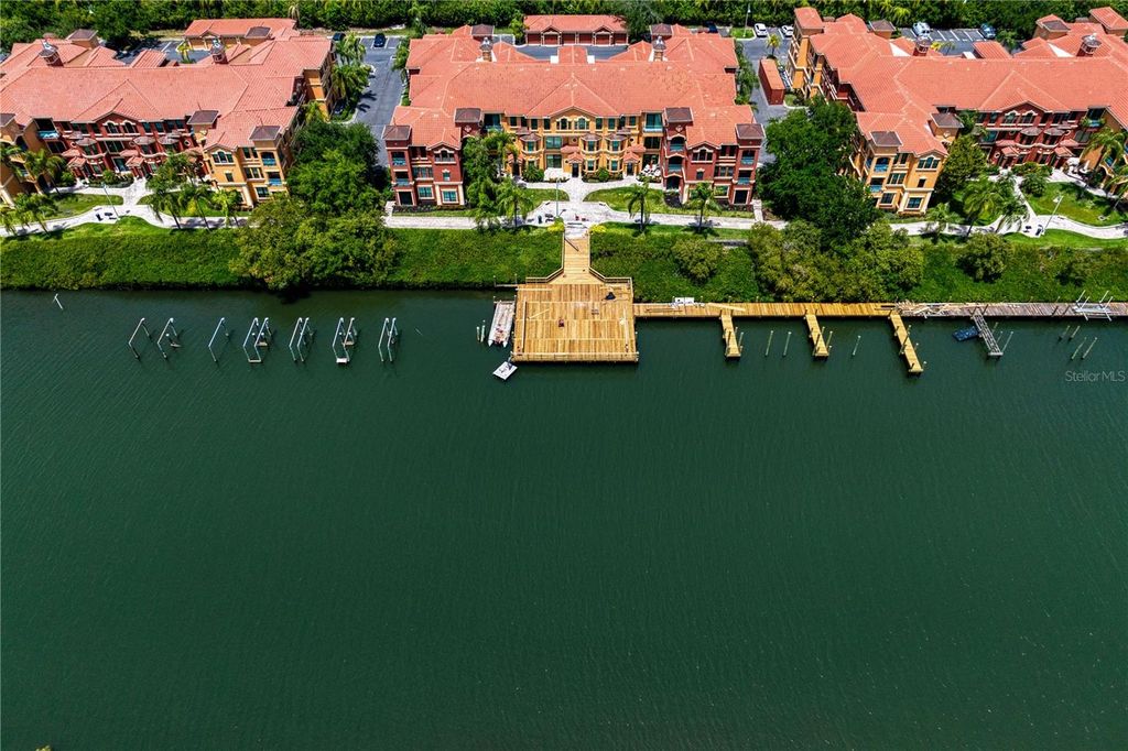 2741 VIA CIPRIANI 914A, Clearwater, FL 33764