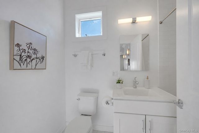 63 Island Point 63, Bronx, NY 10464
