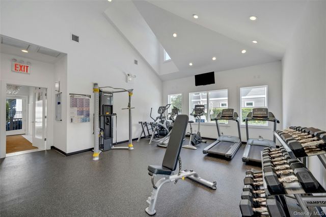 63 Island Point 63, Bronx, NY 10464