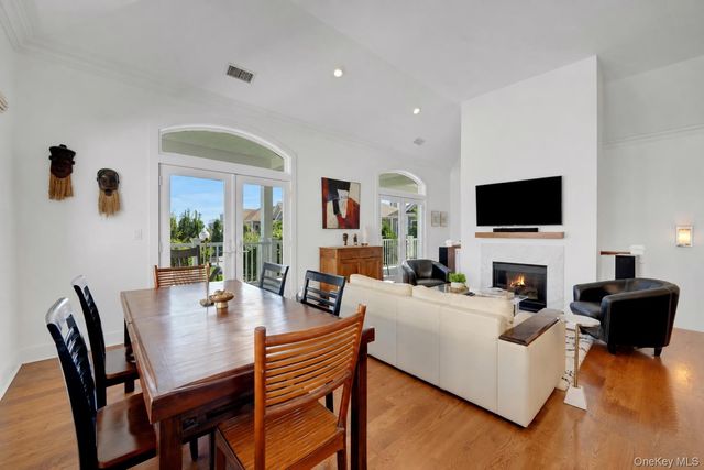 63 Island Point 63, Bronx, NY 10464