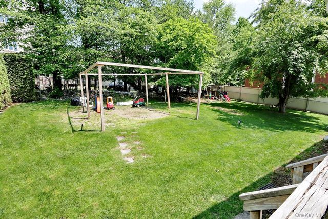 22 Jill Lane, Monsey, NY 10952