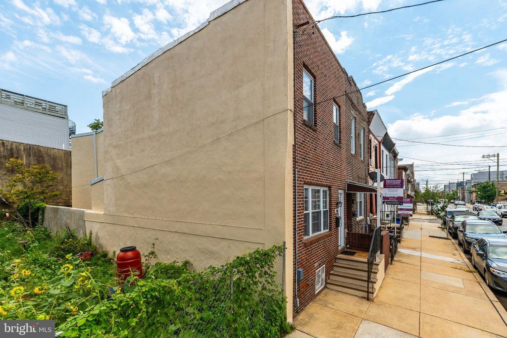 1317 S 22ND ST, PHILADELPHIA, PA 19146 — photo 4