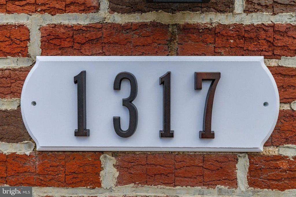 1317 S 22ND ST, PHILADELPHIA, PA 19146 — photo 5
