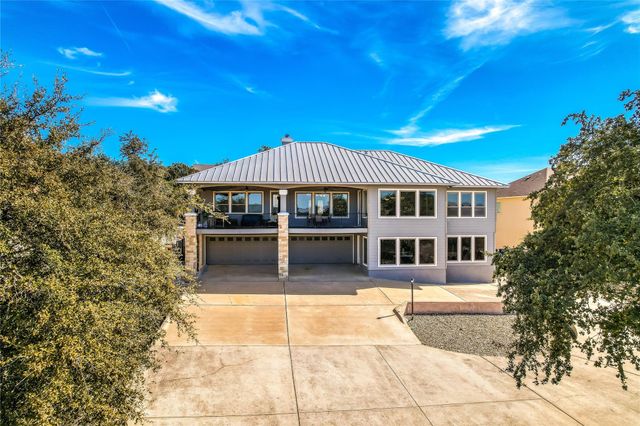 610 Deckhouse DR, Point Venture, TX 78645