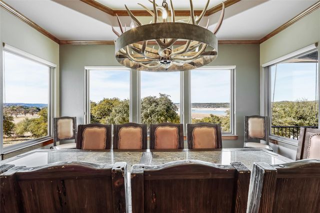 610 Deckhouse DR, Point Venture, TX 78645