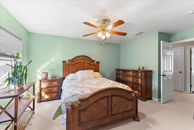 8550 ARGYLE BUSINESS Loop 1605, Jacksonville, FL 32244