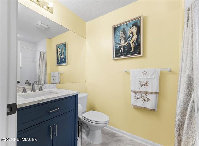 8550 ARGYLE BUSINESS Loop 1605, Jacksonville, FL 32244