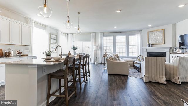 532 TROLLEY LANE, Sellersville, PA 18960