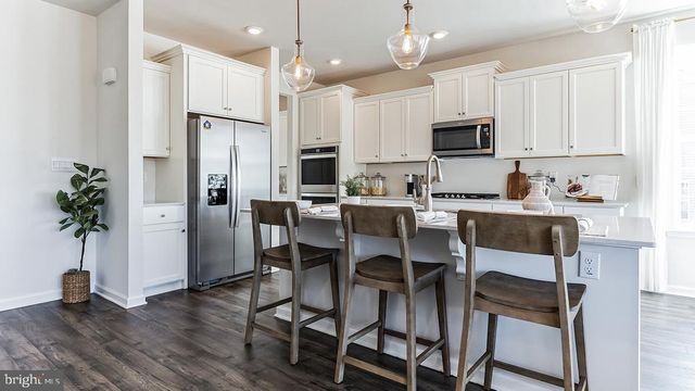 532 TROLLEY LANE, Sellersville, PA 18960
