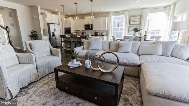 532 TROLLEY LANE, Sellersville, PA 18960