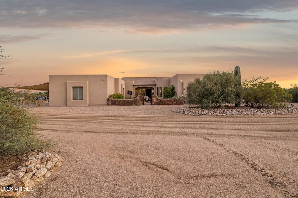 14906 E CHAPAROSA Way, Scottsdale, AZ 85262 — photo 2