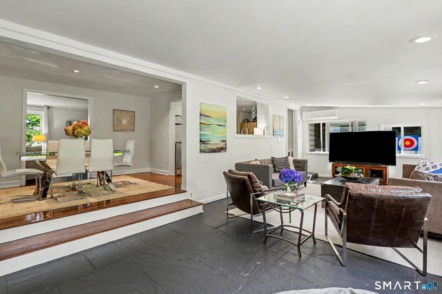 36 Richmond Drive, Darien, CT 06820