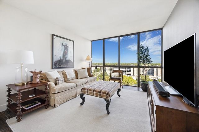 5001 Woodway Drive 1106, Houston, TX 77056