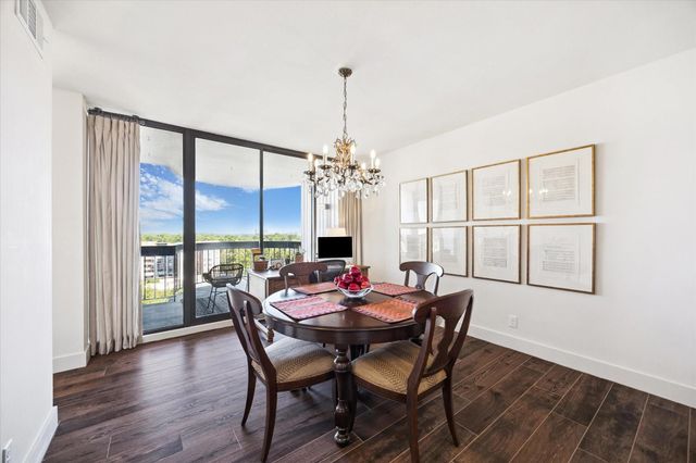 5001 Woodway Drive 1106, Houston, TX 77056