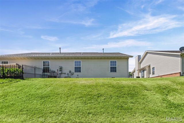 1516 English Pine, O'fallon, IL 62269