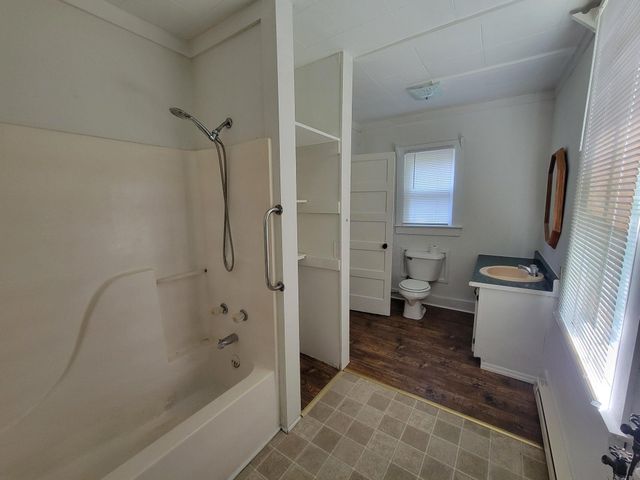 1210 Walker Avenue, Mammoth Spring, AR 72554