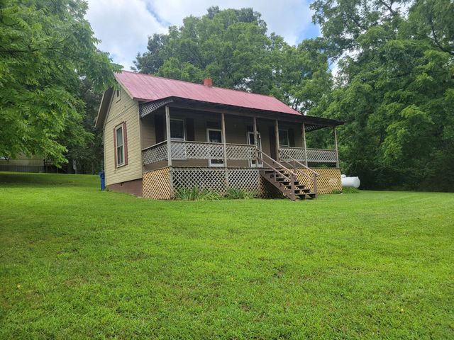 1210 Walker Avenue, Mammoth Spring, AR 72554