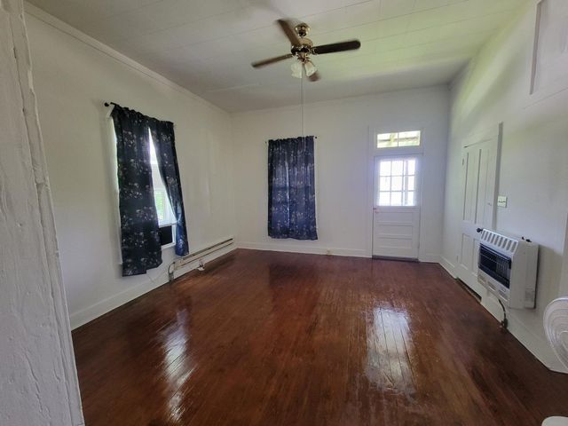 1210 Walker Avenue, Mammoth Spring, AR 72554