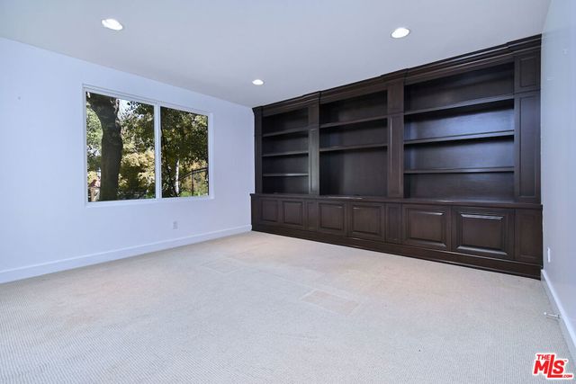 9908 Lancer Court, Beverly Hills, CA 90210