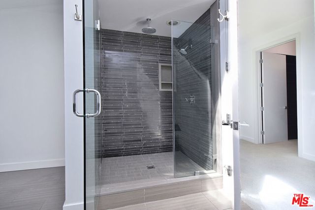 9908 Lancer Court, Beverly Hills, CA 90210