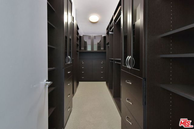 9908 Lancer Court, Beverly Hills, CA 90210
