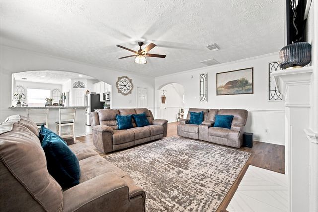 6410 Rose Willow Lane, Spring, TX 77379