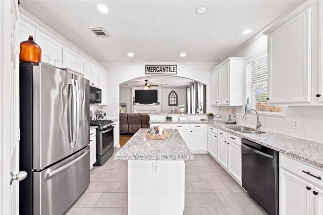 6410 Rose Willow Lane, Spring, TX 77379